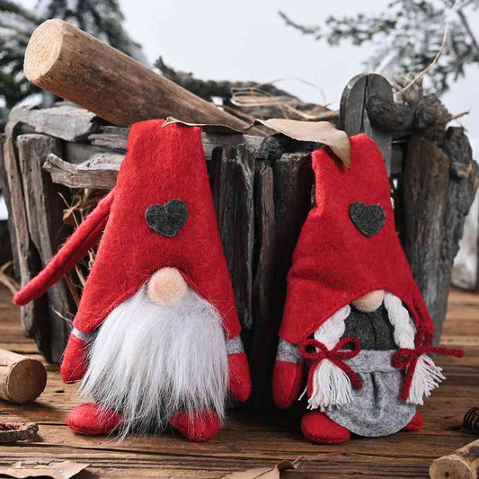 Heart Pointed Gnomes | 2-Pieces